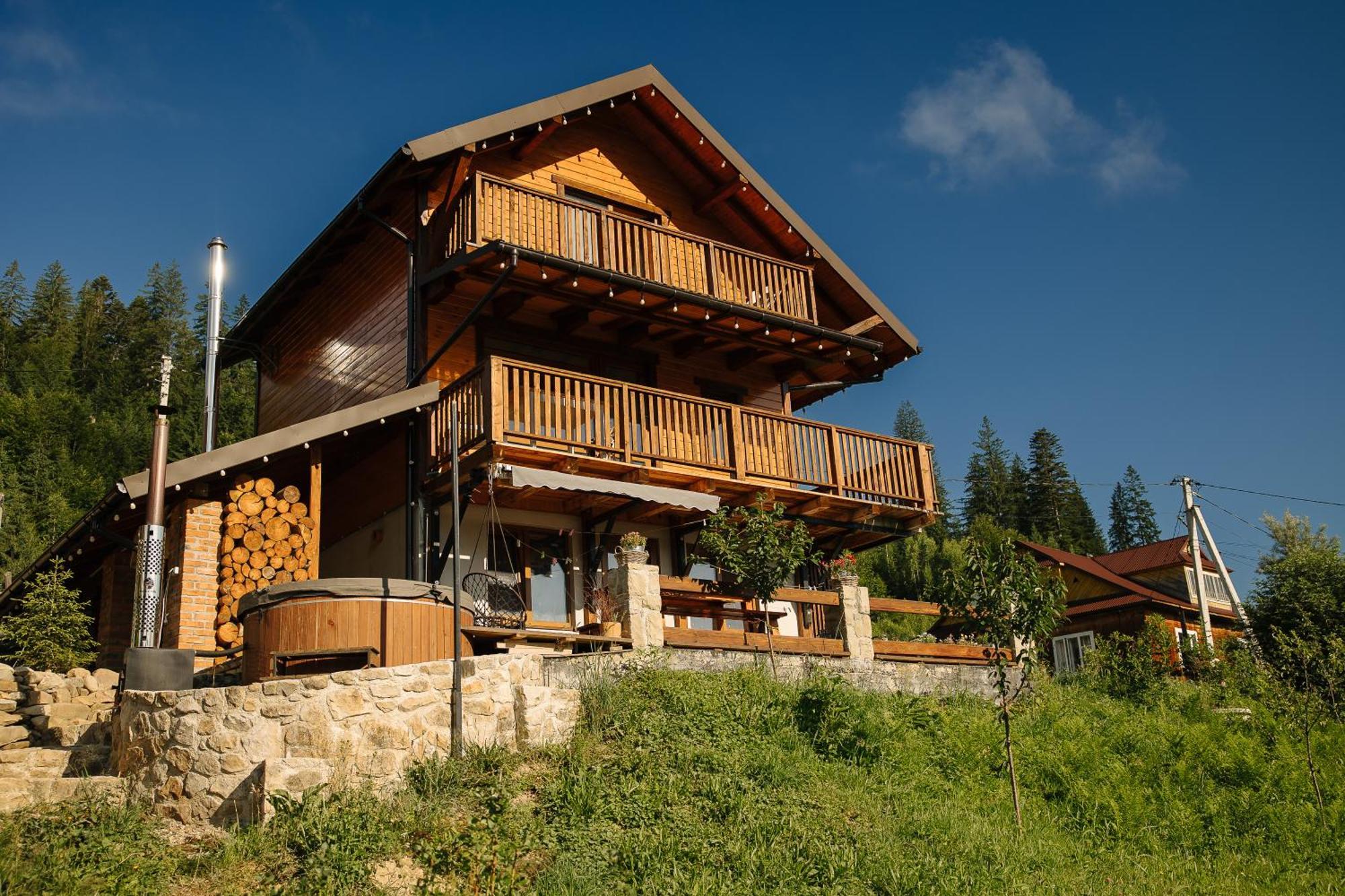 Бриндуш Villa Tatariv Bagian luar foto